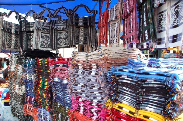 Mercado-Otavalo