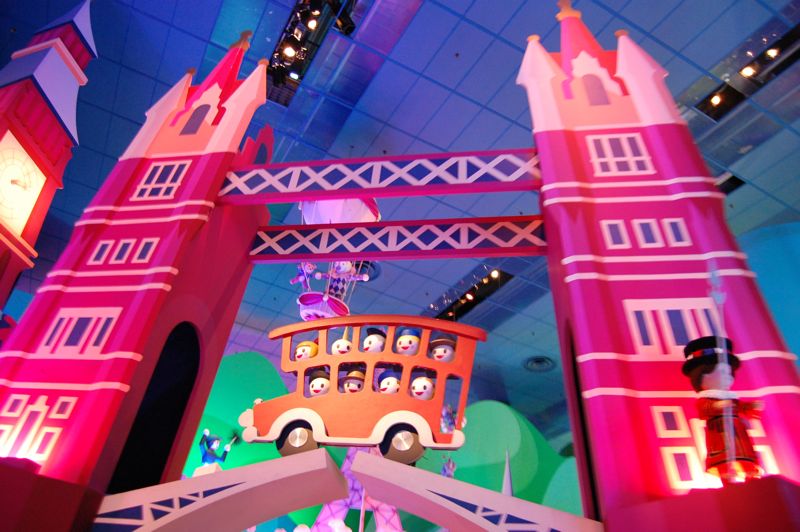 It's a small World