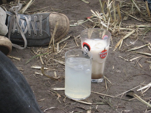 Drinks und Dreck - wilkommen beim Hurricane